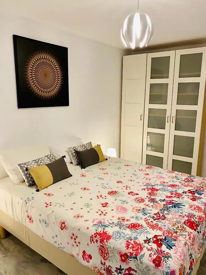 Appartement Residencia Playaquebrada ベナルマデナ